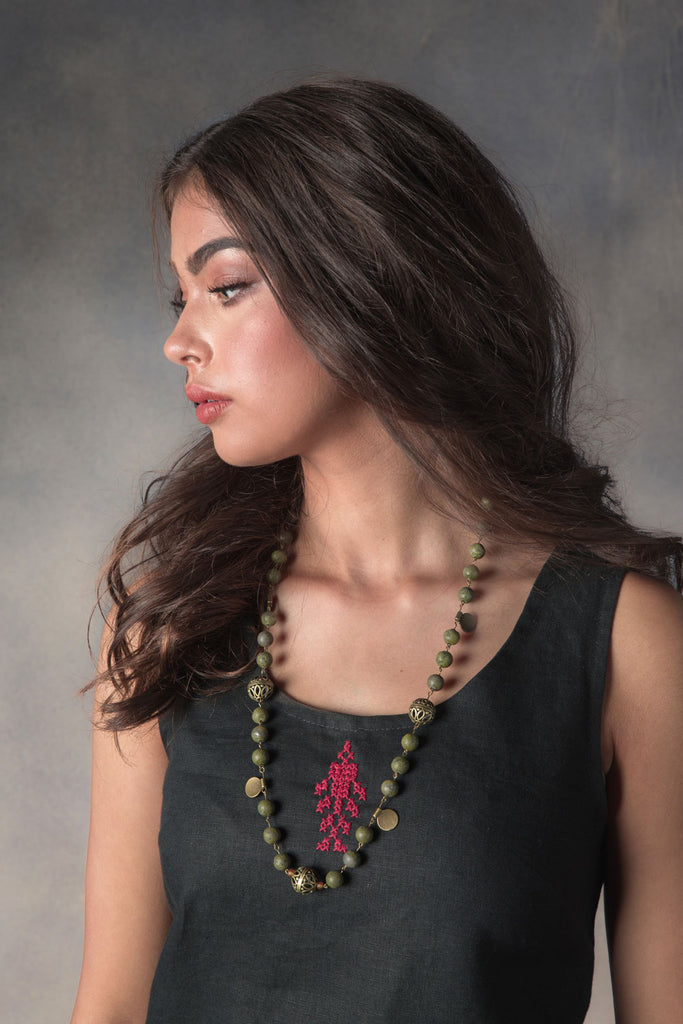 Sleeveless Scoop Neck Blouse
